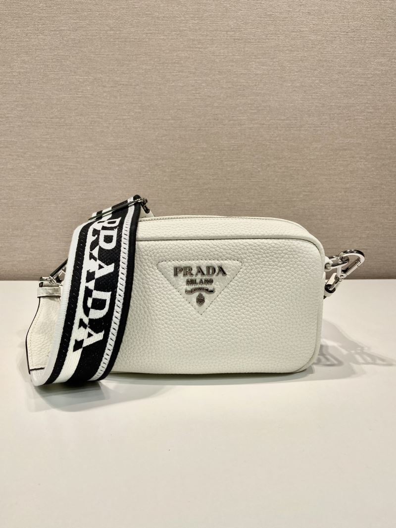 Pra*a box bags